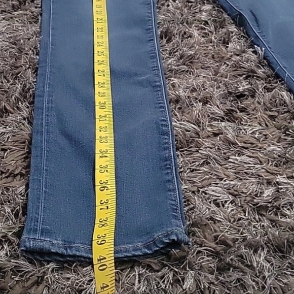 724 HIGH RISE SLIM STRAIGHT FIT WOMEN'S JEANS Size 25x30 - Picture 11 of 11